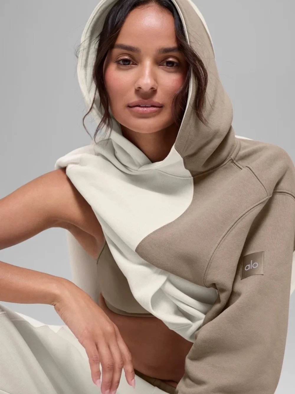 ALO Yoga Make Waves Hoodie - Size M/L